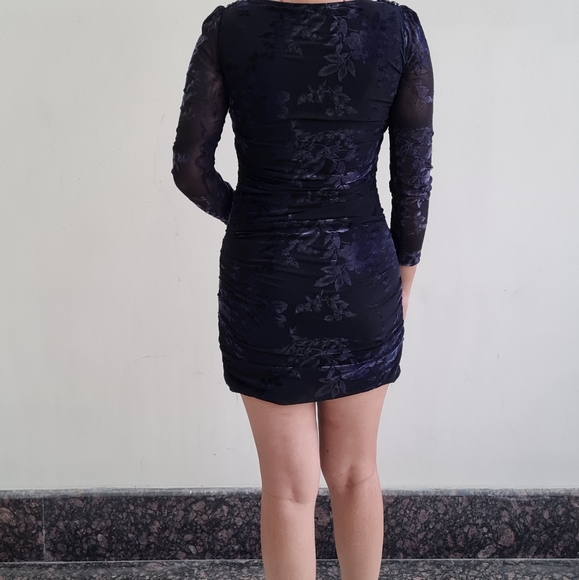 Bodycon Short fitted ruched dress - Picture 2 of 6